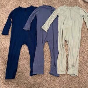 Kyte BABY Zippered RomperSet - Navy, Blue, and Sage